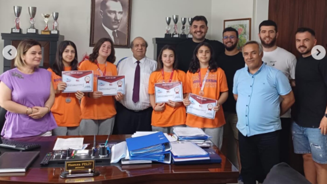 Burdur’da düzenlenen “Yıldızlar 3*3 Basketbol Müsabakasında” Barbaros Okulumuz 3. Olarak Mardin’de düzenlenecek Türkiye Şampiyonasına katılmaya hak kazandı. 